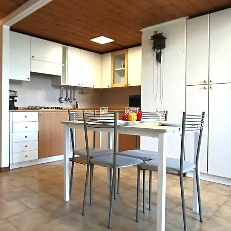 Kosmo Flexyrent Apartment